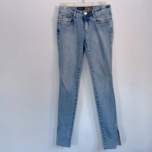 Lanca perfume Venus eternity denim light wash jeans 4